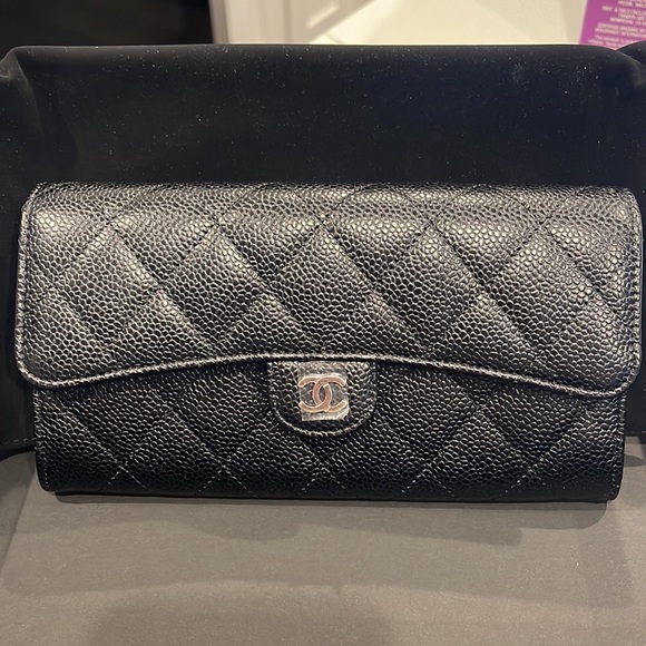CHANEL Authenticated Black Leather Wallet ❤️ - Picture 1 of 7